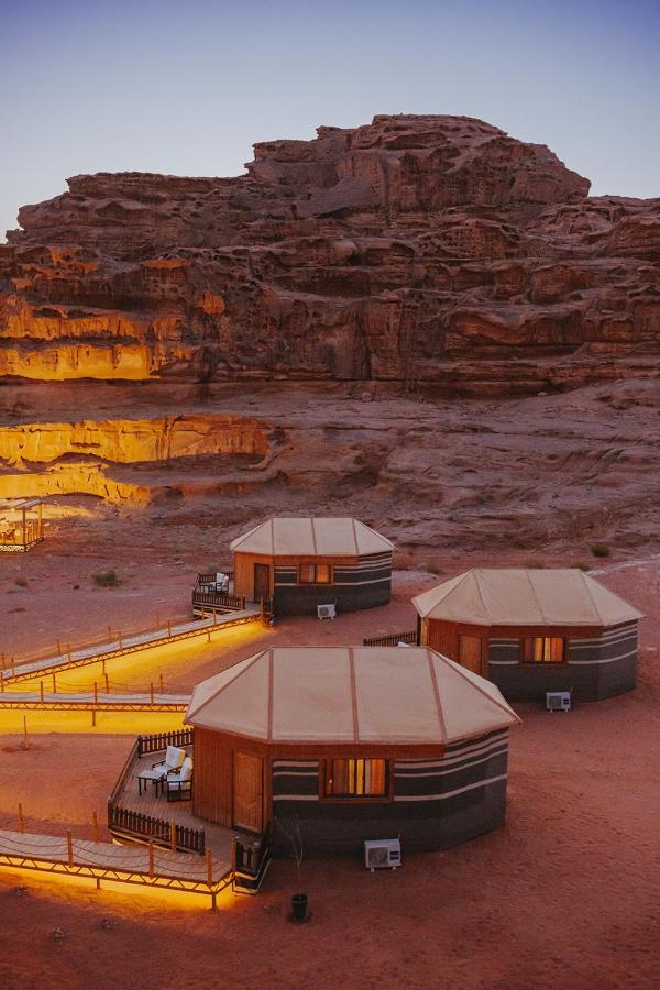 The Villas - Bedouin Boutique Resort Wadi Rum Exterior foto